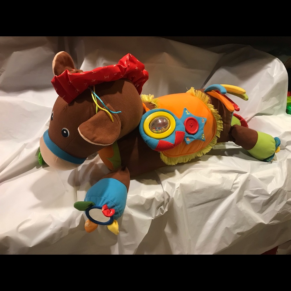 Melissa & Doug Giddy-Up & Play Horse